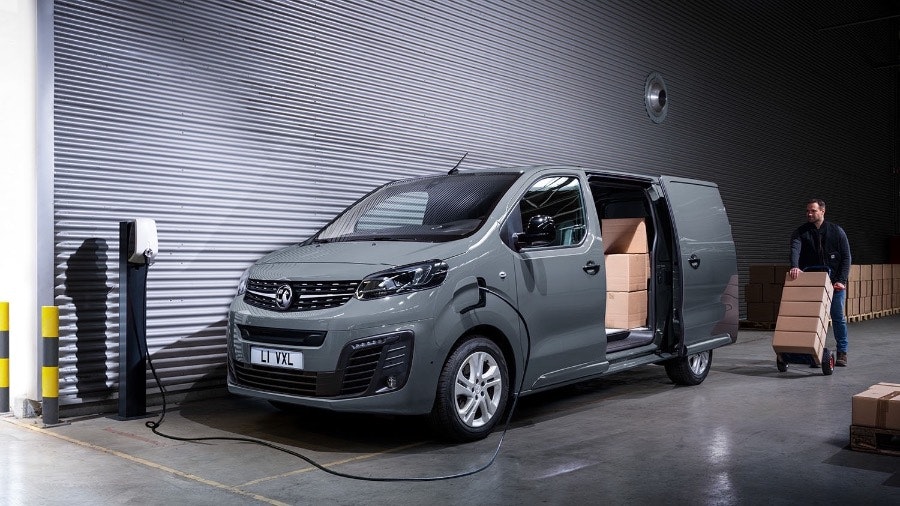 VAUXHALL ANNOUNCES PRICE AND SPECIFCATION FOR THE ALL-ELECTRIC VIVARO-E