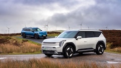 KIA EV9 SECURES DOUBLE WIN AT THE 2024 WORLD CAR AWARDS
